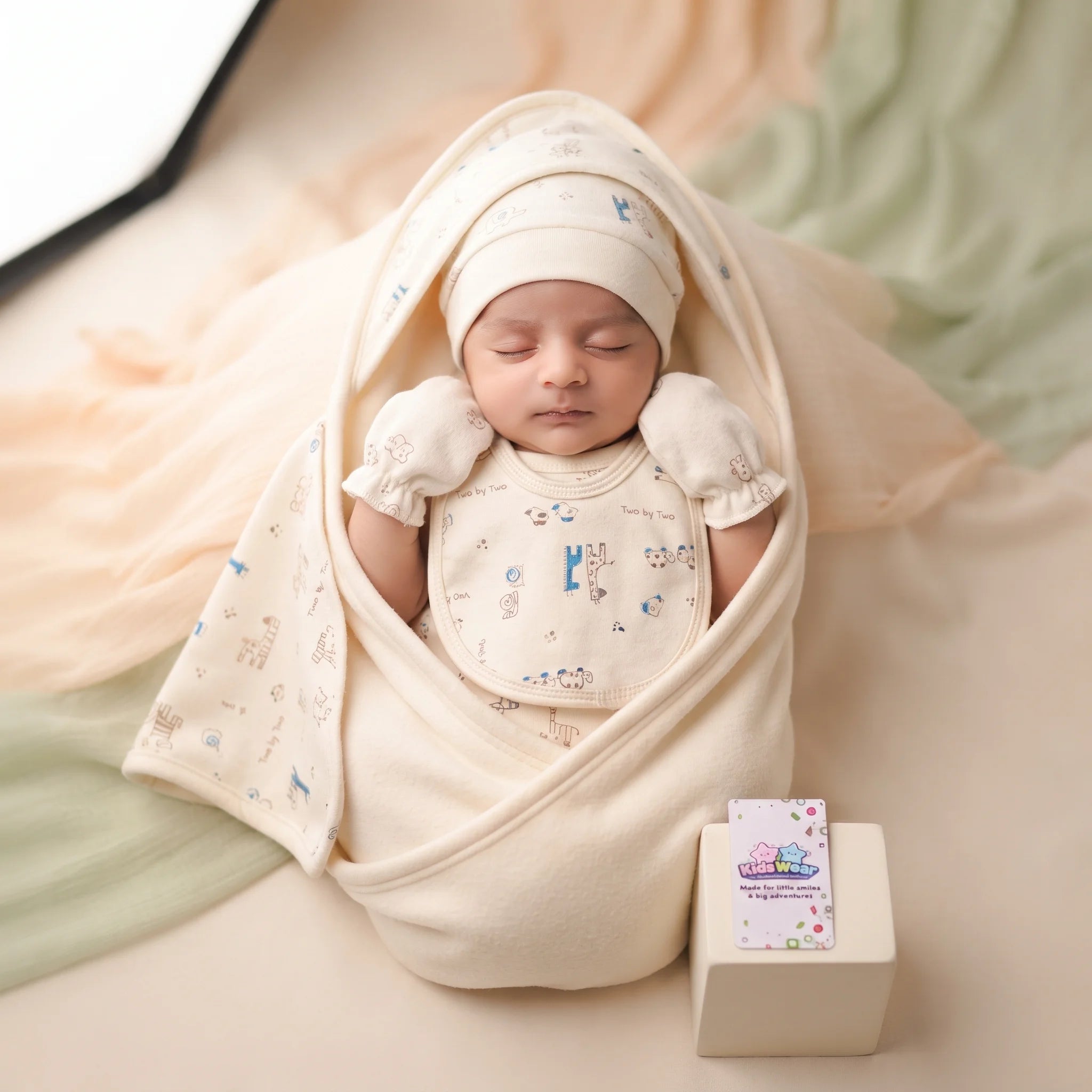 Premium Winter Newborn 6-Piece Fleece Set